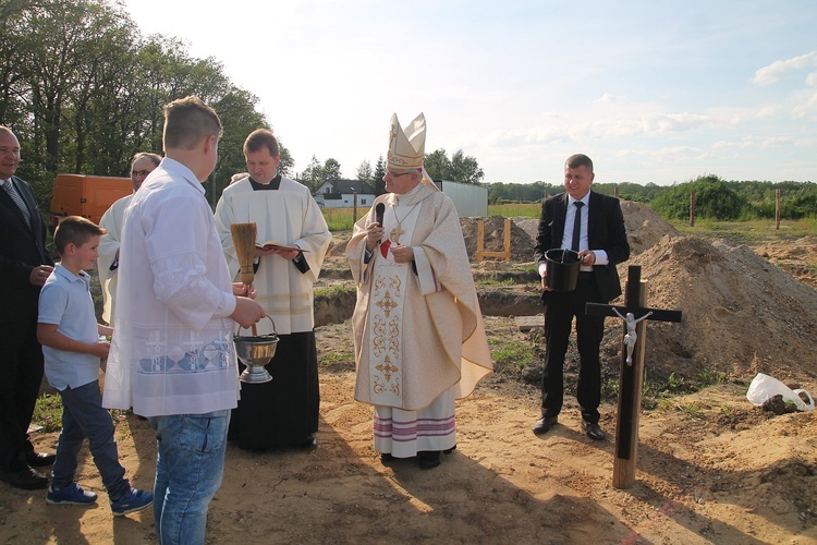 Szczytniki nad Kaczawą będą miały kościół