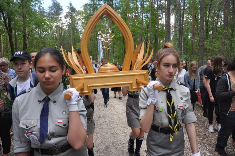 Bł. Karolina u Matki Bożej Nieustającej Pomocy w Mielcu
