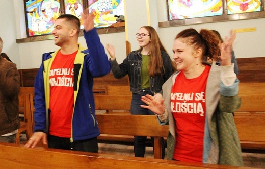 MU - "Młodzi Uwielbiają" na Złotych Łanach - maj 2019