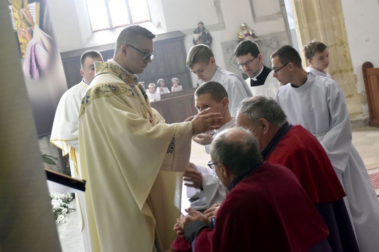 Prymicje. Jedne z dziesięciu