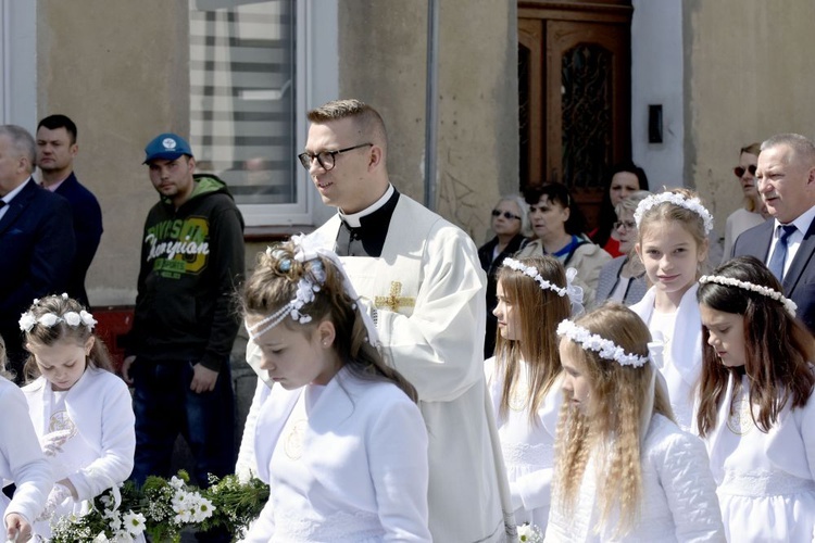 Prymicje. Jedne z dziesięciu