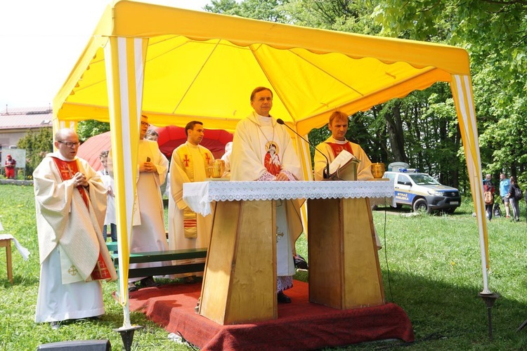 Pielgrzymka młodzieży na Chełmiec