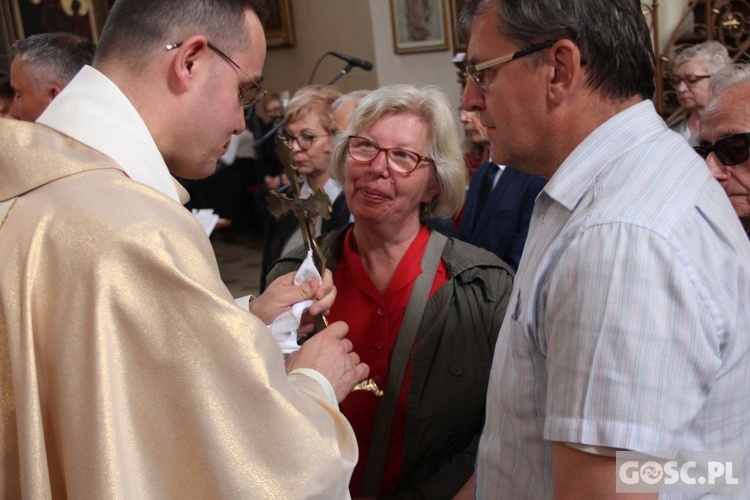 Odnowienie przysięgi małżeńskiej w parafii pw. Podwyższenia Krzyża Świętego w Sulechowie