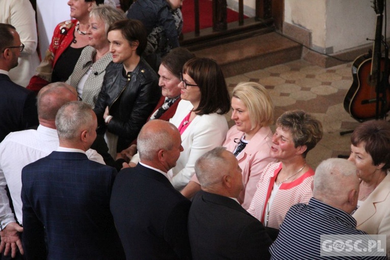 Odnowienie przysięgi małżeńskiej w parafii pw. Podwyższenia Krzyża Świętego w Sulechowie