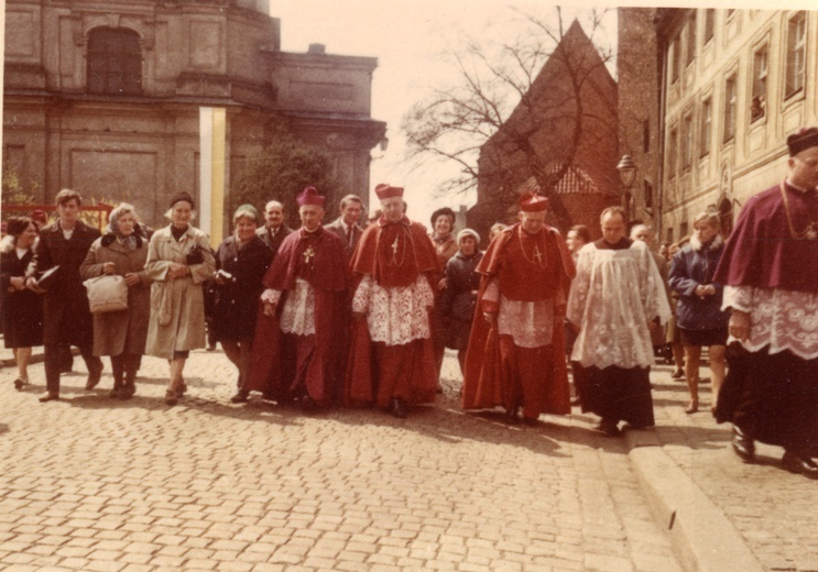 Kardynał Stefan Wyszyński we Wrocławiu