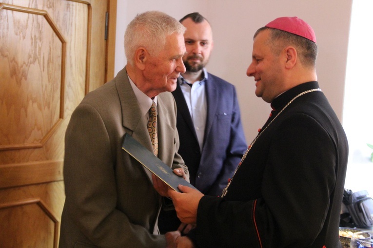 Tarnów. Jan Paweł II na monetach i medalach