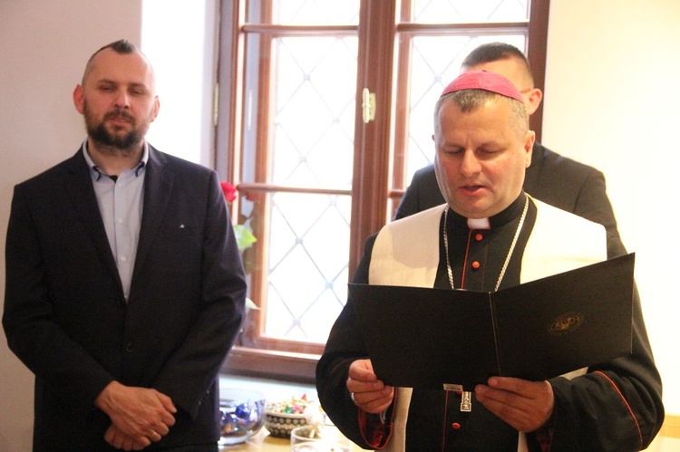 Tarnów. Jan Paweł II na monetach i medalach