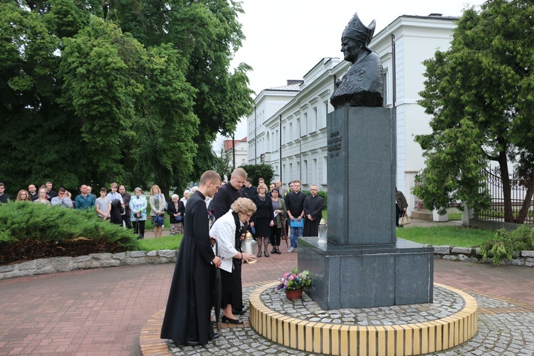 Pamięci bł. abp. Antoniego Juliana Nowowiejskiego