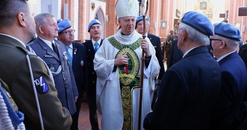 Wrocław. Modlitwa w Dniu Weterana Działań poza Granicami Państwa 