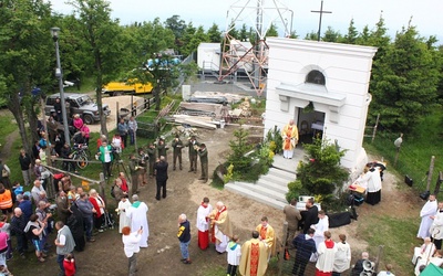 Msza św. i poświęcenie kaplicy na Wielkiej Sowie, 2015 r.