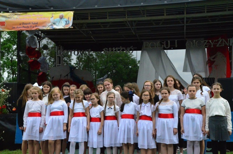 Festiwal piosenki religijnej i patriotycznej w Potoczku