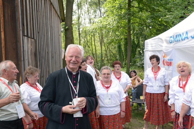 Złoty jubilat bp Adam Odzimek