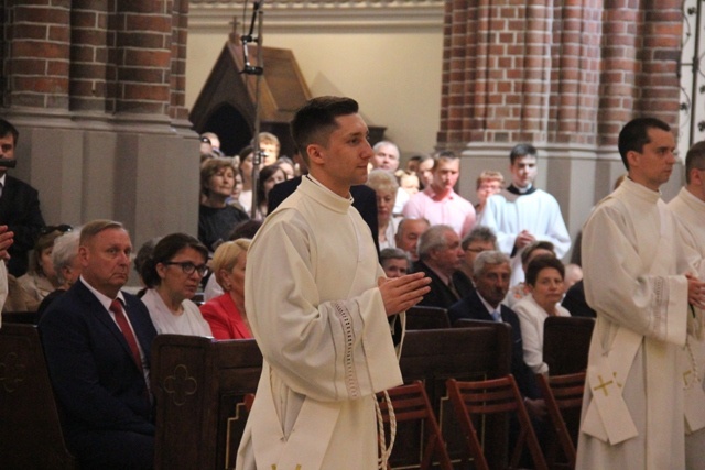 Idźcie bez lęku. Święcenia kapłańskie na Pradze