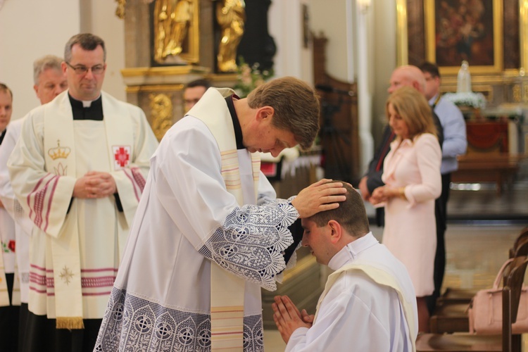 Święcenia kapłańskie ks. Tomasza Szcześniaka