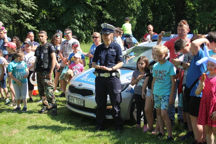 Motocykliści dzieciom