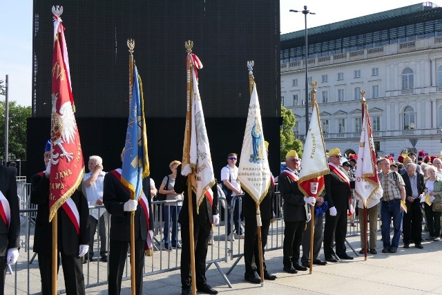 Pielgrzymka z relikwiami błogosławionej nazaretanki 