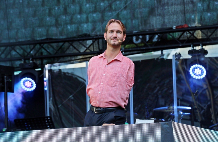 Nick Vujicic we Wrocławiu: chciałbym mieć ręce i nogi, ale najważniejsza jest moja dusza