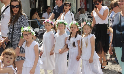 Dzieci z Przedszkola nr 2 w Łowiczu głośno świadczyły, że rodzina jest najważniejsza.