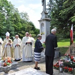 Jubileusz kapłański i upamiętnienie mieszkańców Rumna w Ścinawie Małej