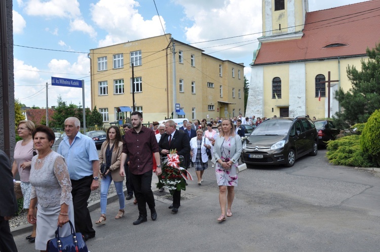 Jubileusz kapłański i upamiętnienie mieszkańców Rumna w Ścinawie Małej