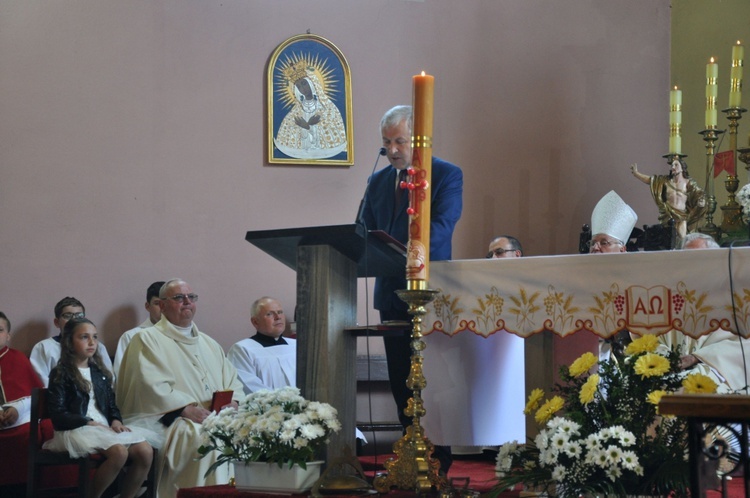 Jubileusz kapłański i upamiętnienie mieszkańców Rumna w Ścinawie Małej