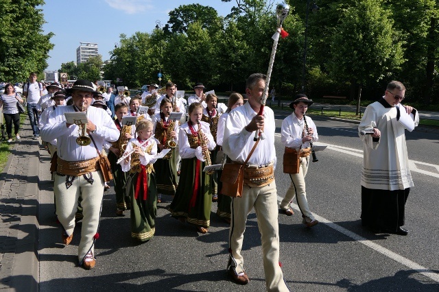 Pielgrzymka z relikwiami błogosławionej nazaretanki 