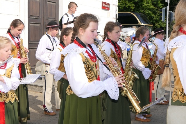 Pielgrzymka z relikwiami błogosławionej nazaretanki 