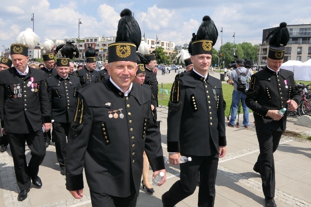 Pielgrzymka z relikwiami błogosławionej nazaretanki 