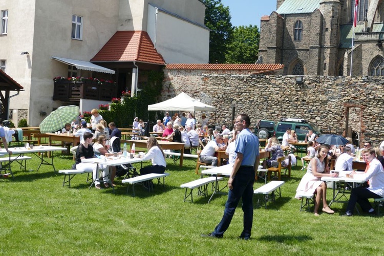 W Strzegomiu zrobili dzieciom rocznicowym festyn