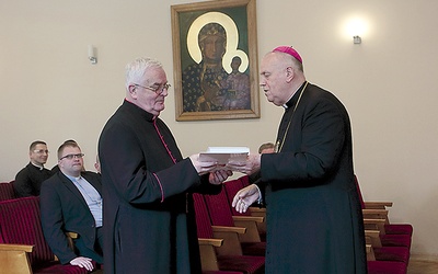 Ksiądz Wiesław Migdał odchodzi na emeryturę po 51 latach pracy kapłańskiej.