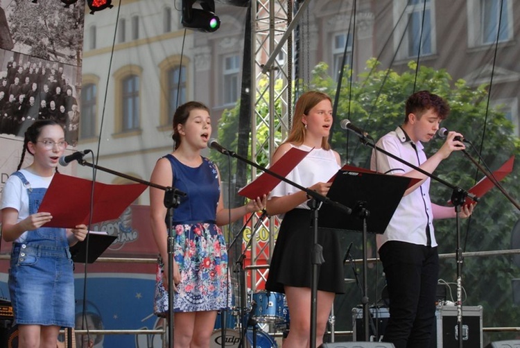 Festyn rodzinny na 100-lecie obecności pallotynów