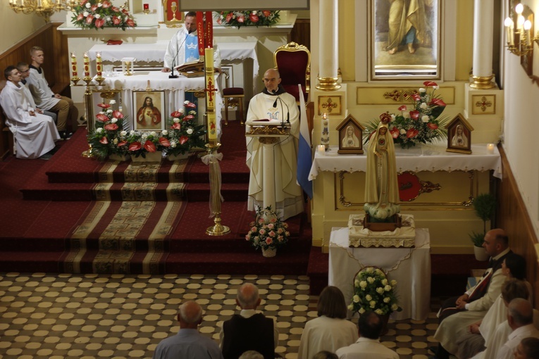 Heroldowie Ewangelii w Żdżarach