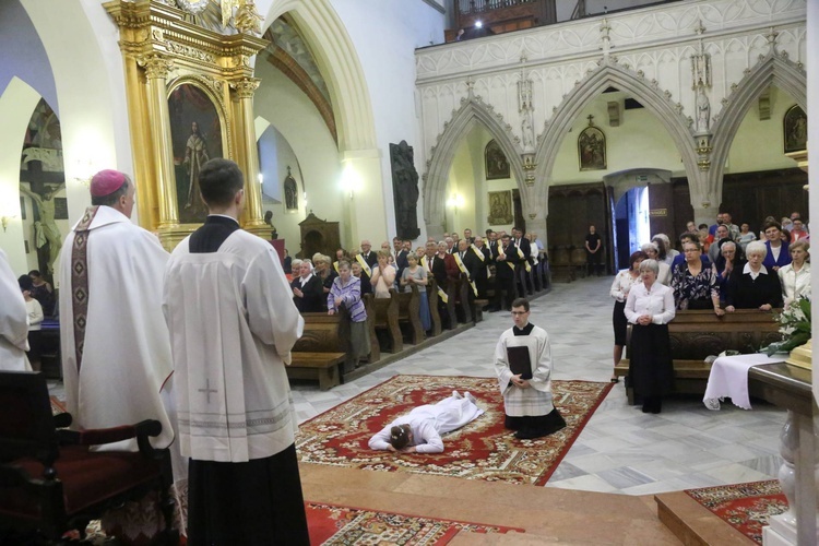 Konsekracja dziewicy i wdowy