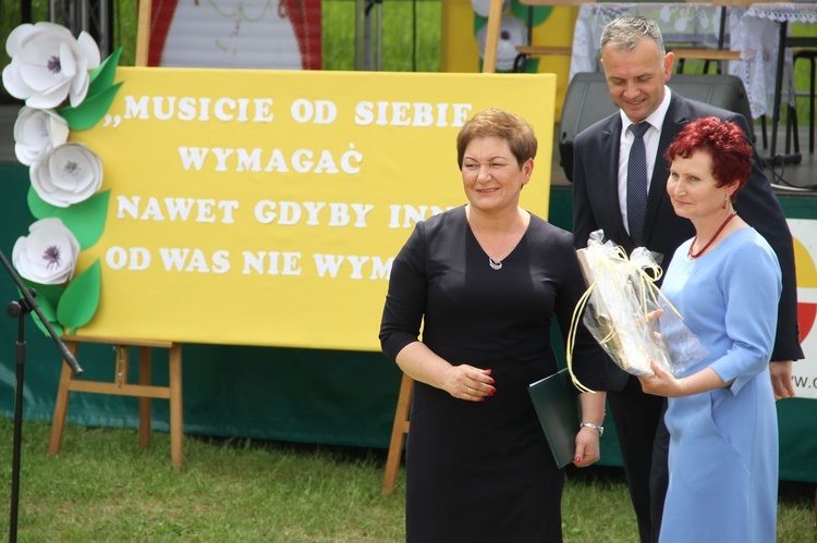 Gorzejowa - Jaworze Górne: Nadanie szkole imienia św. Jana Pawła II