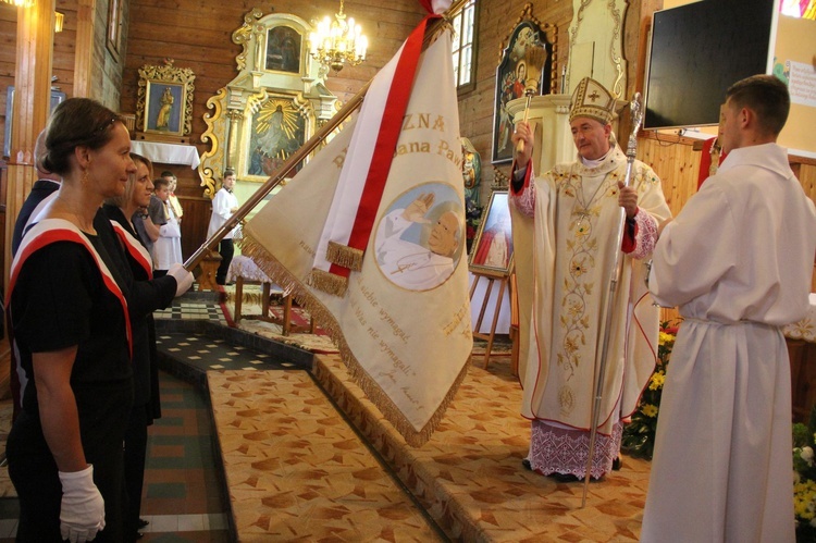 Gorzejowa - Jaworze Górne: Nadanie szkole imienia św. Jana Pawła II