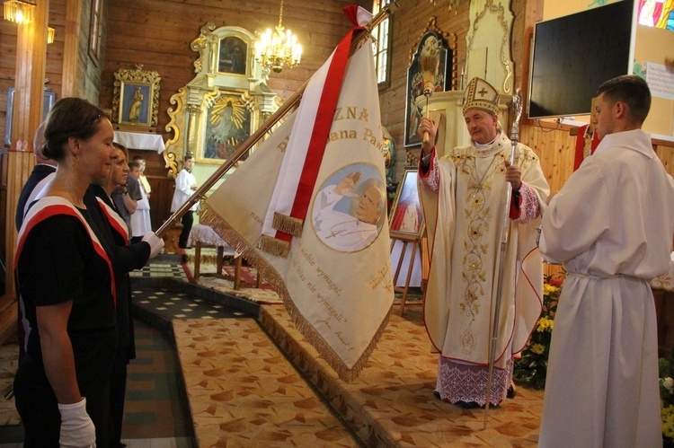 Gorzejowa - Jaworze Górne: Nadanie szkole imienia św. Jana Pawła II