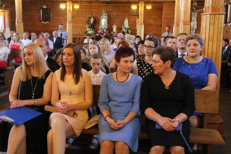 Gorzejowa - Jaworze Górne: Nadanie szkole imienia św. Jana Pawła II