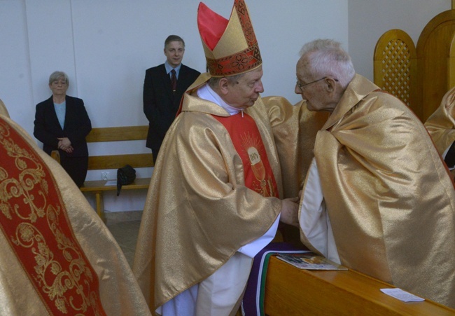 Kamienny jubileusz święceń ks. Mariana Jaskólskiego