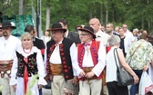 Poświęcenie pomnika pomordowanych żołnierzy "Bartka" w Starym Grodkowie