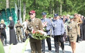 Poświęcenie pomnika pomordowanych żołnierzy "Bartka" w Starym Grodkowie