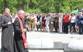Poświęcenie pomnika pomordowanych żołnierzy "Bartka" w Starym Grodkowie