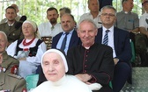 Poświęcenie pomnika pomordowanych żołnierzy "Bartka" w Starym Grodkowie