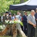 Poświęcenie pomnika pomordowanych żołnierzy "Bartka" w Starym Grodkowie