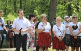 Poświęcenie pomnika pomordowanych żołnierzy "Bartka" w Starym Grodkowie