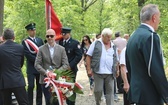 Poświęcenie pomnika pomordowanych żołnierzy "Bartka" w Starym Grodkowie