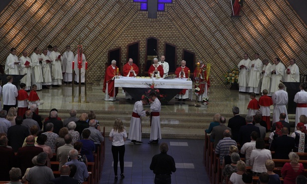 Abp Wiktor Skworc: Wspólne dobro zależy od tworzących je ludzi