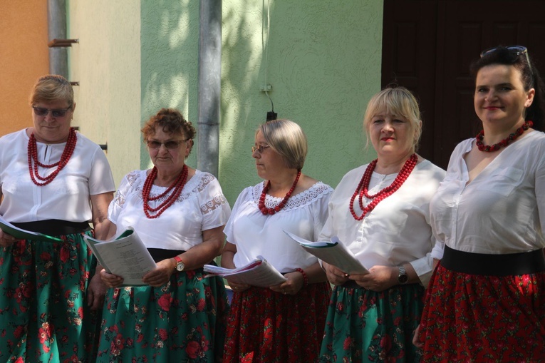 Rozśpiewana zofiówka