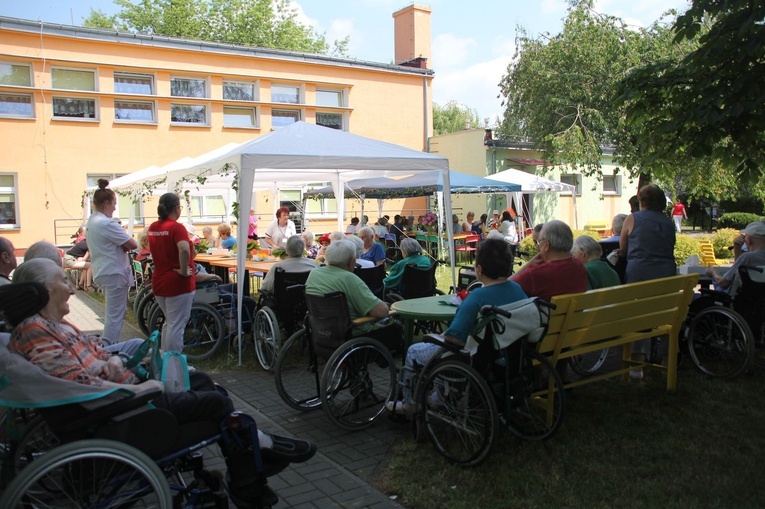 Rozśpiewana zofiówka