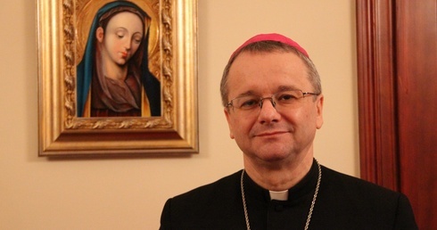 Bp Tadeusz Lityński zaprasza do Rokitna