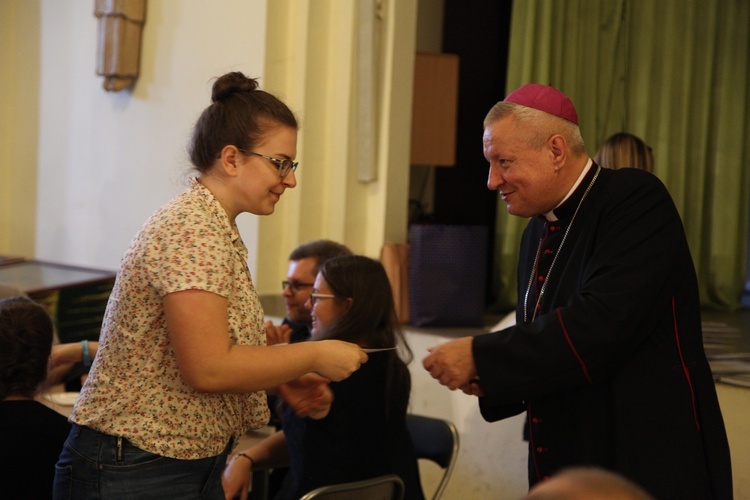 Rozesłanie Dzieci Maryi na rekolekcje wakacyjne